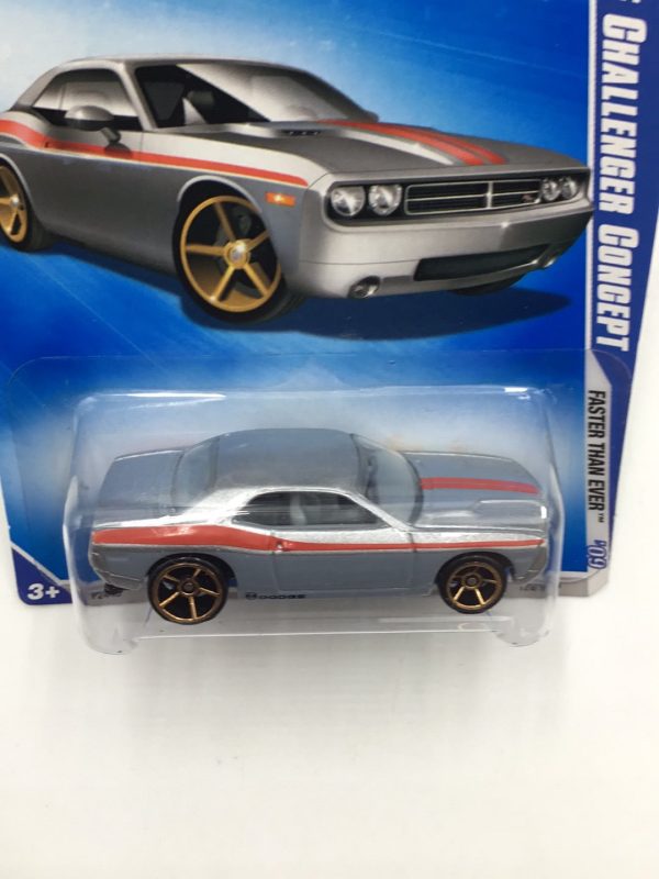 2009 Hot Wheels #128 Dodge Challenger Concept DD2 Sale