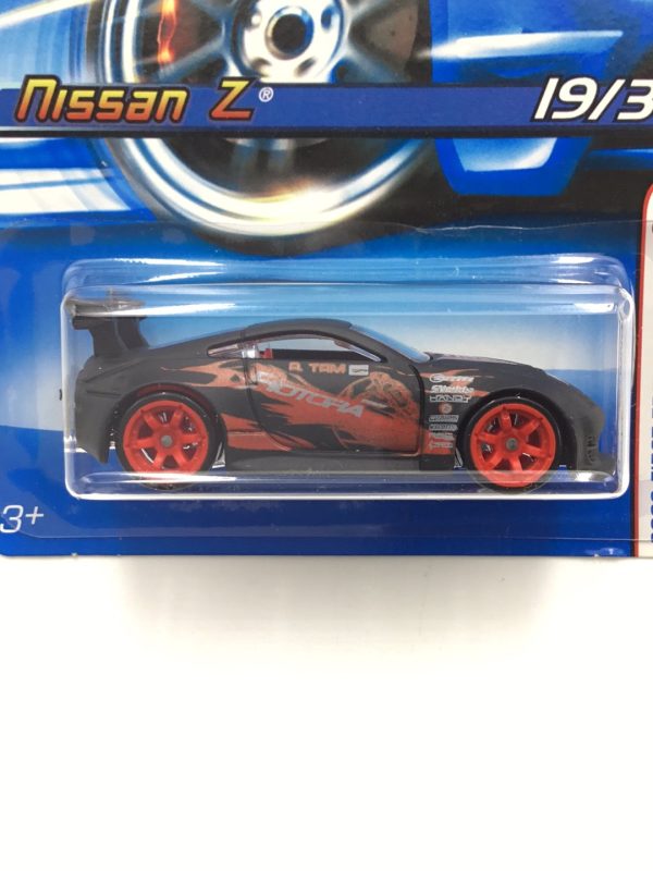 2006 Hot Wheels #19 Nissan Z MM1 on Sale