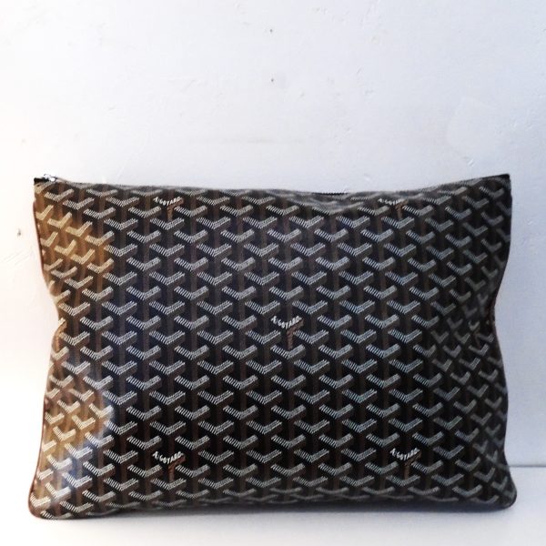 Goyard Zip Pouch GM Online