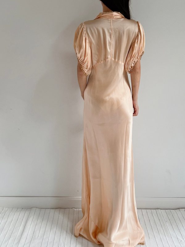 1930s Peach Silk Charmeuse Gown - M For Sale