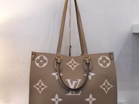 Louis Vuitton Vintage Bicolor On The Go MM Empreinte Leather Sale