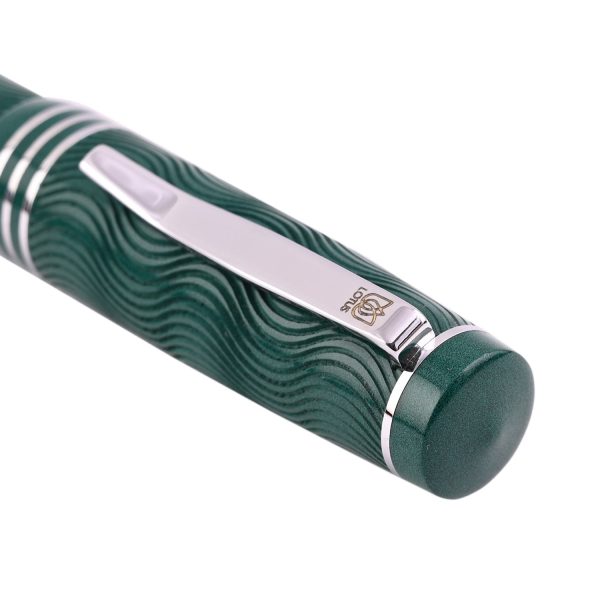 Lotus Wave Fountain Pen - Green CT For Sale